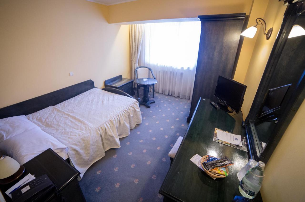Best Western Bucovina Club De Munte Gura Humorului Exteriör bild