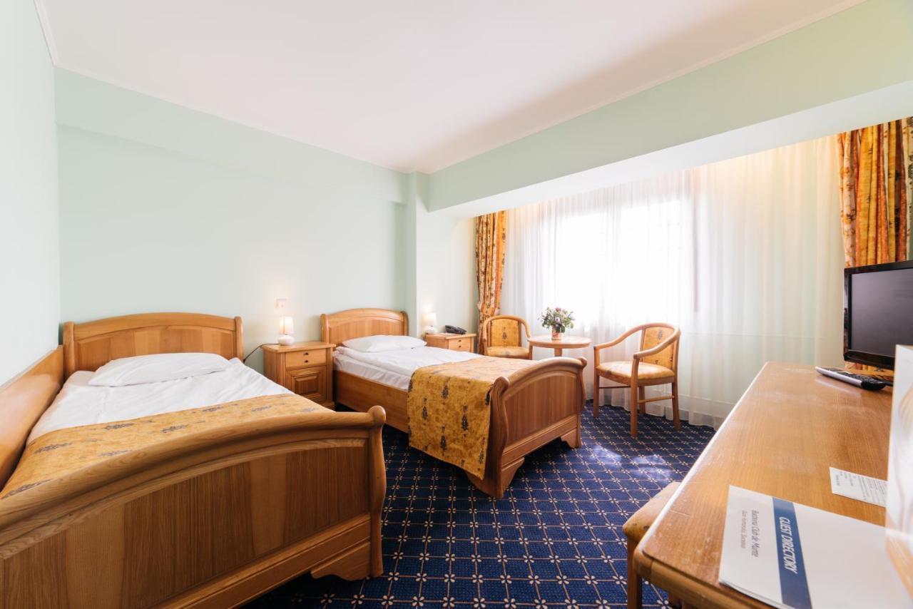 Best Western Bucovina Club De Munte Gura Humorului Exteriör bild