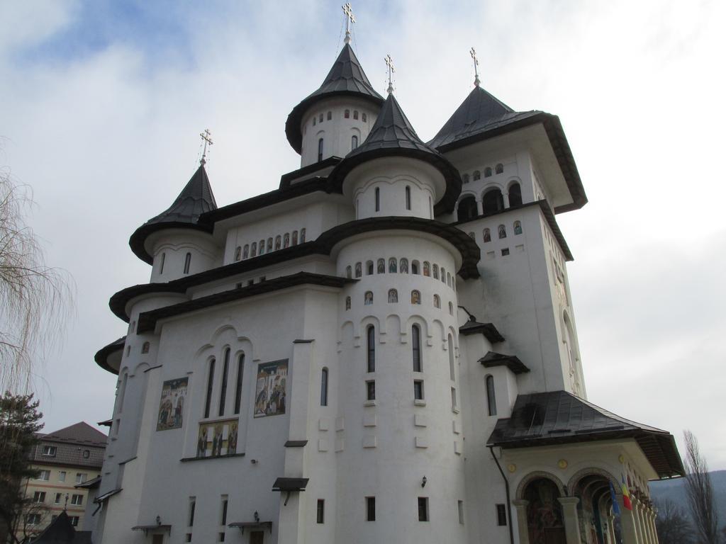 Best Western Bucovina Club De Munte Gura Humorului Exteriör bild