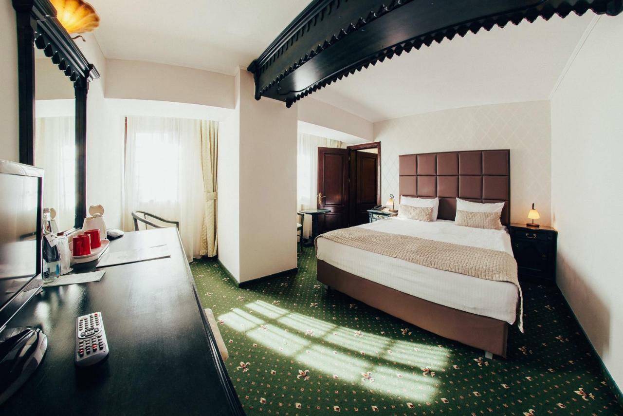 Best Western Bucovina Club De Munte Gura Humorului Exteriör bild